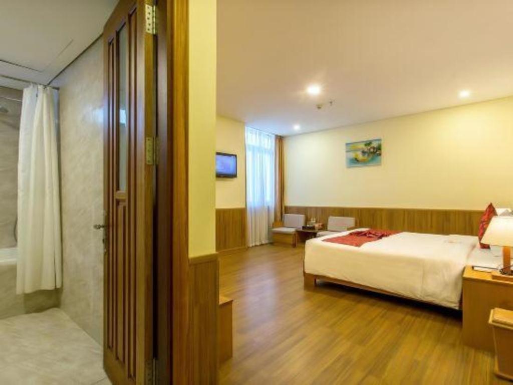 Golden Sea Hotel Da Nang Buitenkant foto