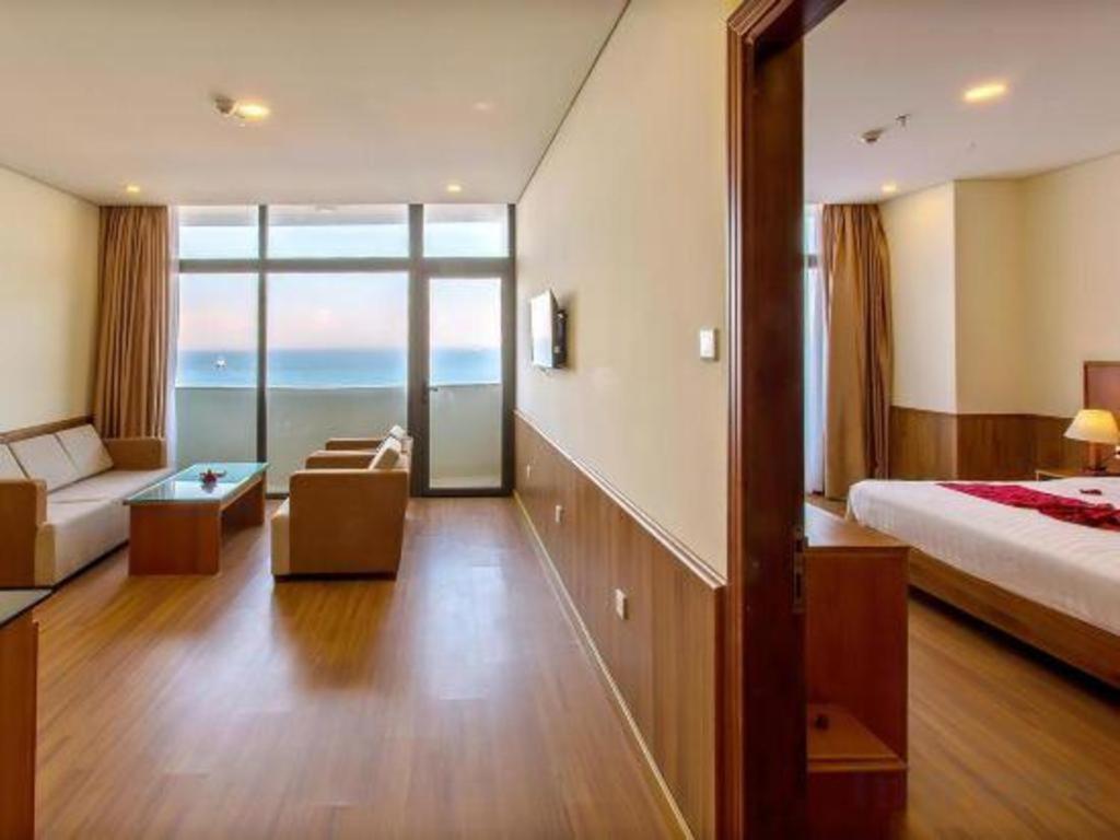 Golden Sea Hotel Da Nang Buitenkant foto