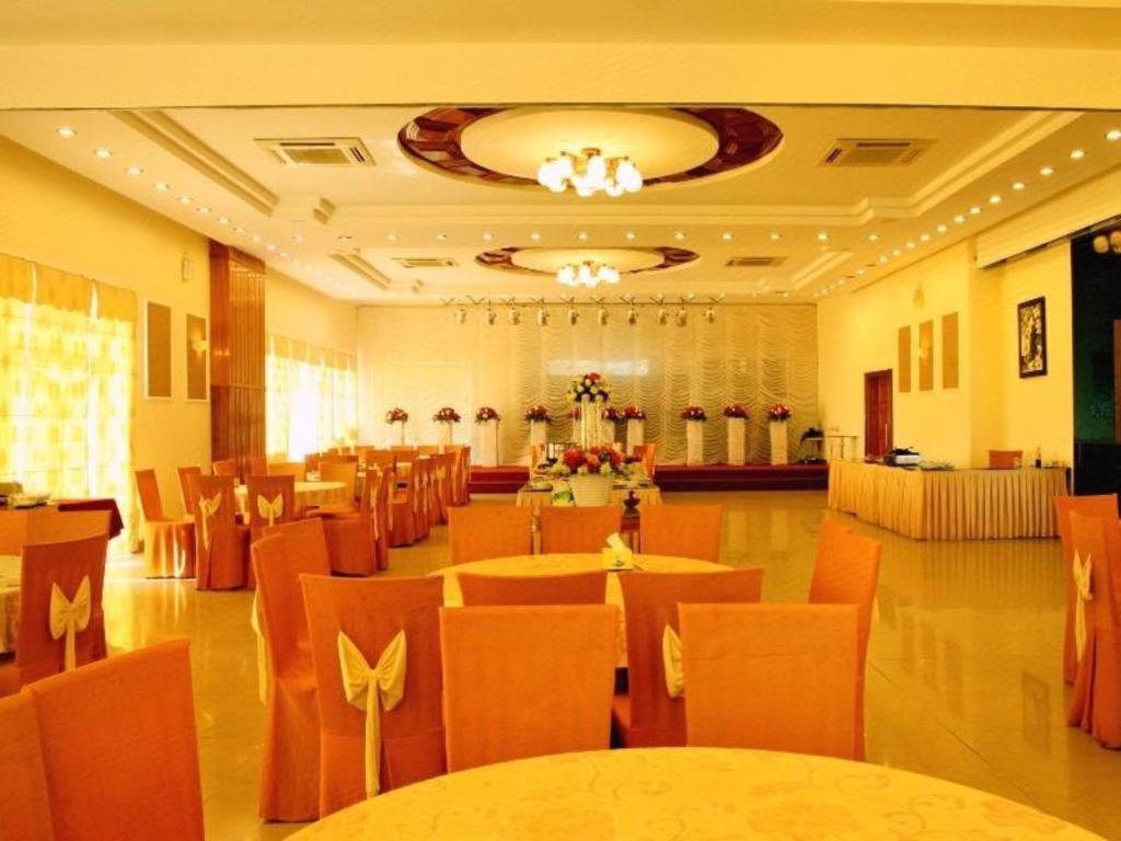 Golden Sea Hotel Da Nang Buitenkant foto